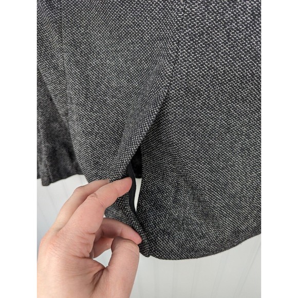 Banana Republic Black and White Herringbone Machine Washable Blazer Size Small - Picture 6 of 10